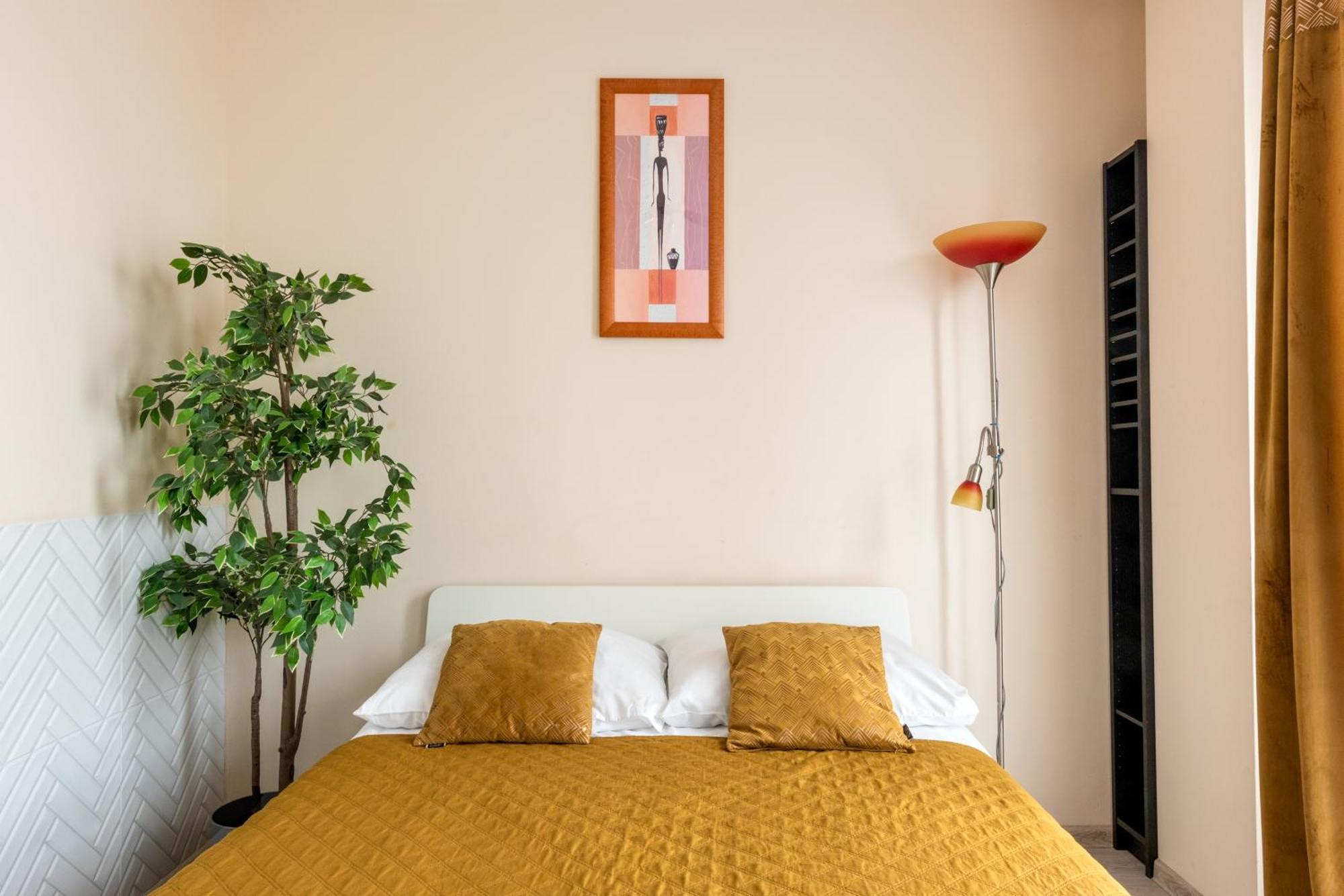 קרקוב Cozy Modern Apartment Astoria Magic Orange Old Town מראה חיצוני תמונה