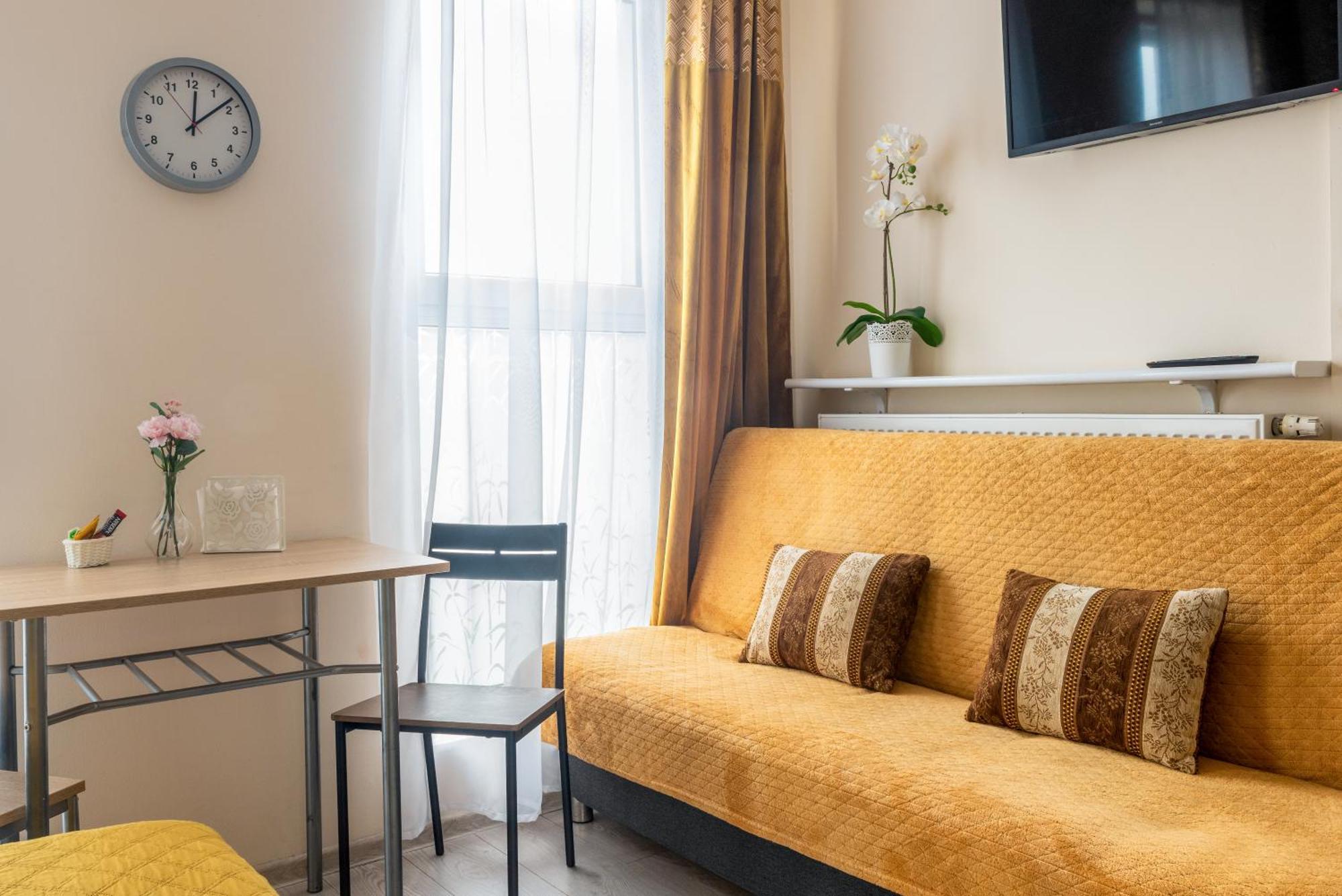 קרקוב Cozy Modern Apartment Astoria Magic Orange Old Town מראה חיצוני תמונה